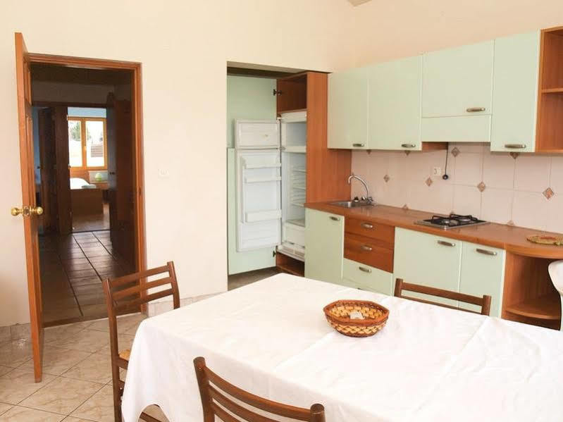 Hotel Santic Postira Zewnętrze zdjęcie